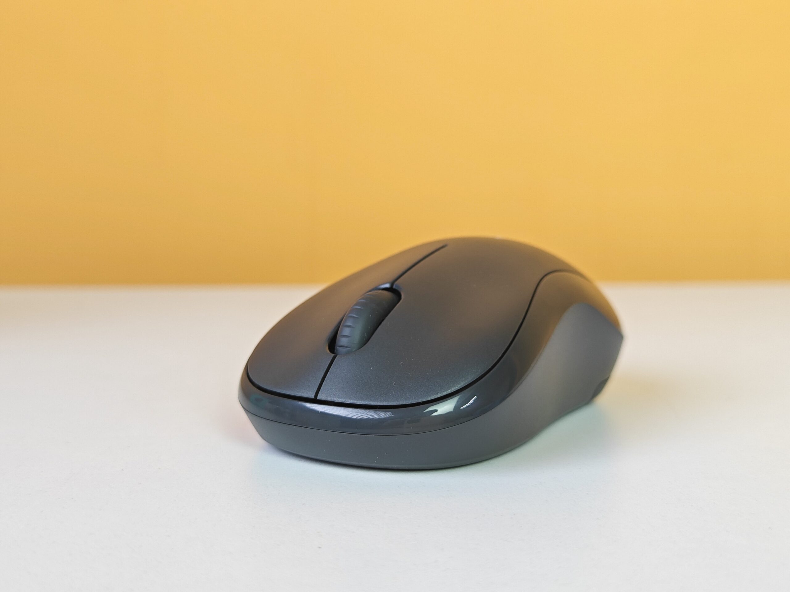 Logitech M240 Silent Bluetooth Mouse Review 7 scaled