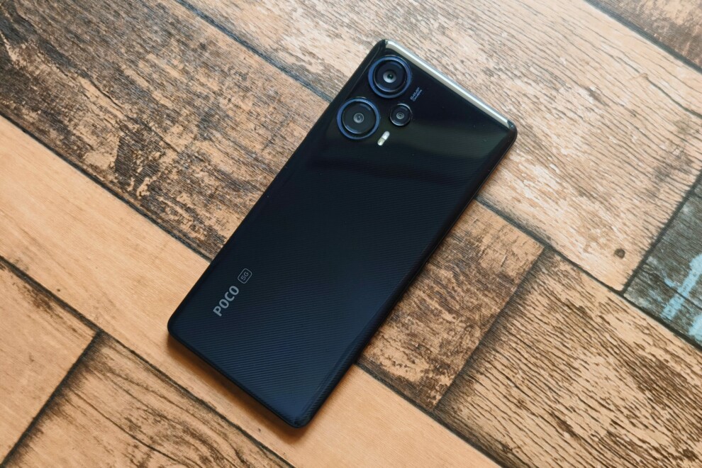 POCO F5