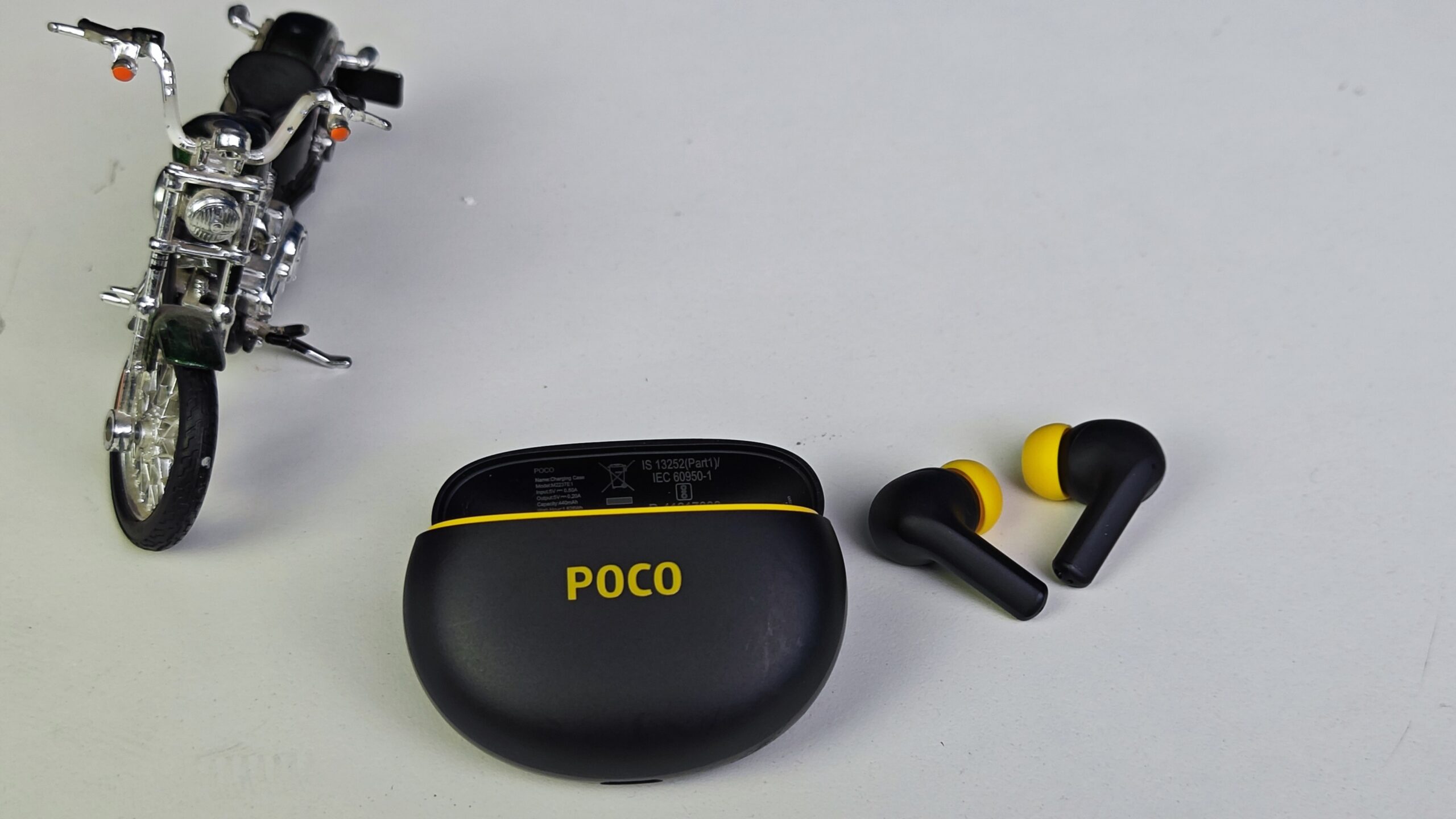 POCO Pods TWS Review