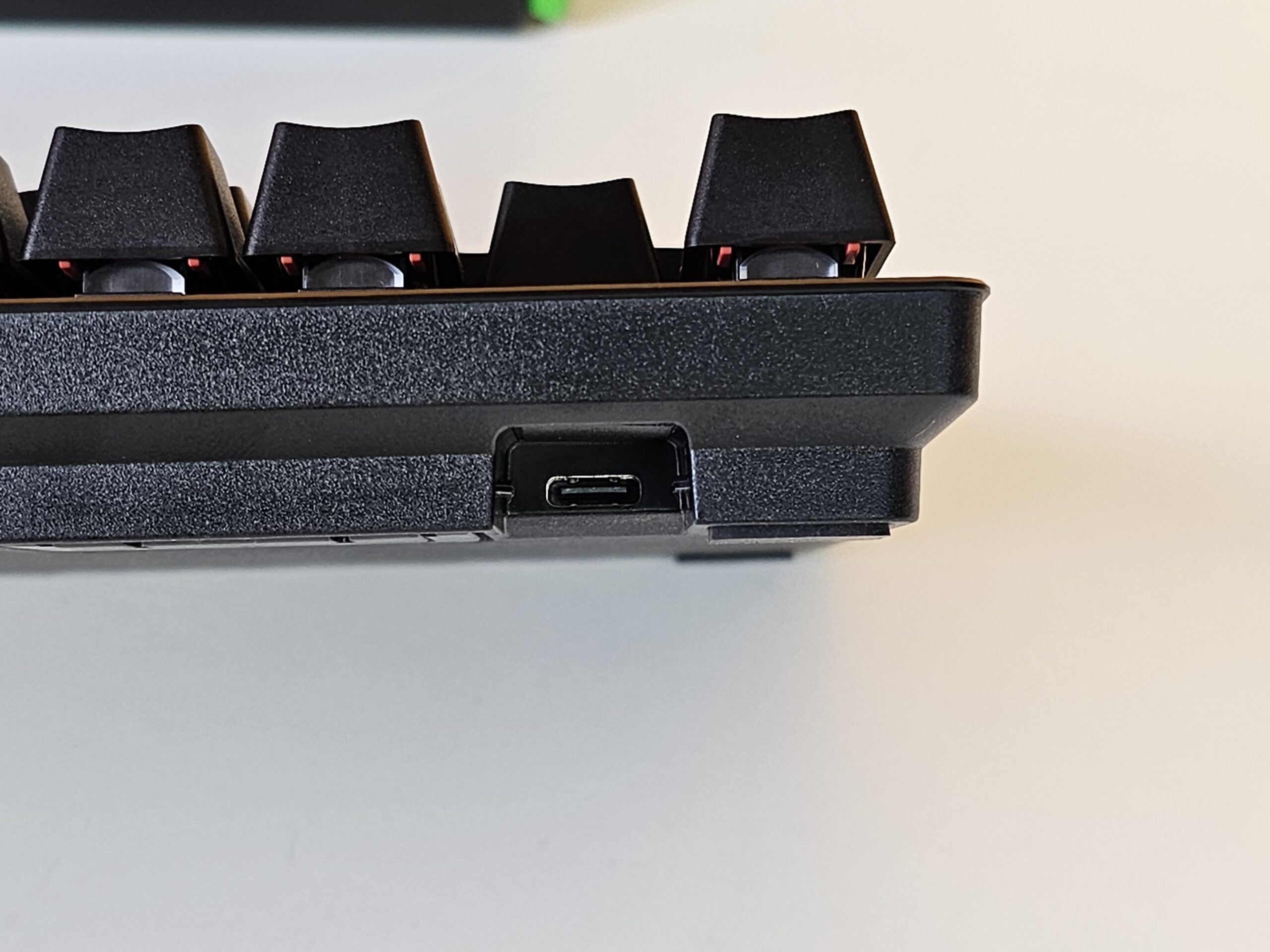 Razer Huntsman V2 Review 7 scaled